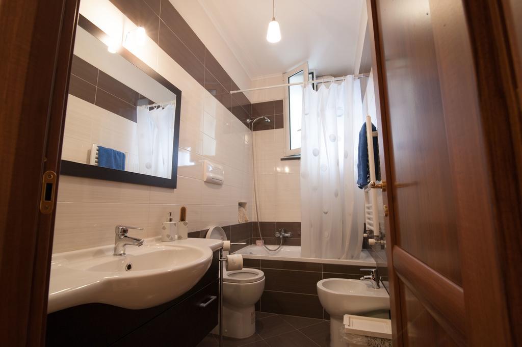 La Terra Del Sole Apartment เนเปิลส์ ภายนอก รูปภาพ