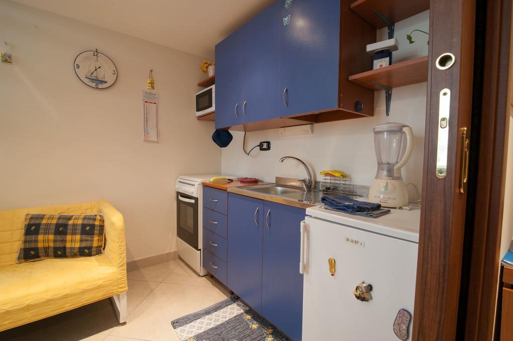 La Terra Del Sole Apartment เนเปิลส์ ภายนอก รูปภาพ